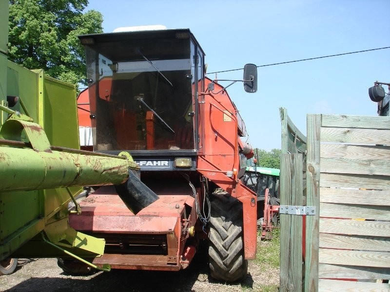 Kombajn zbożowy Deutz Fahr 1610
