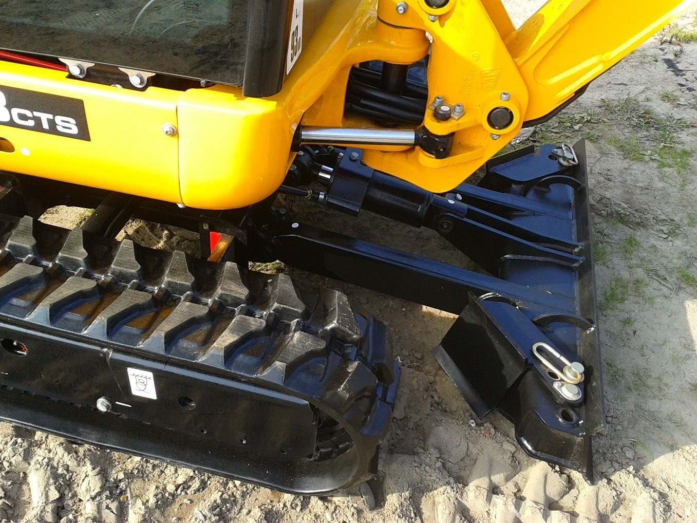 JCB 8018 CTS SUPER EXDEMO 20KM  LEASING GWR — zdjęcie 2