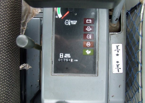 Takeuchi TB016 — zdjęcie 3