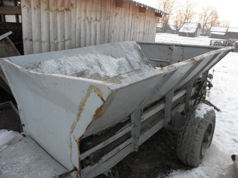 ROZSIEWACZ WAPNA I NAWOZÓW RCW-2 tel.660685157