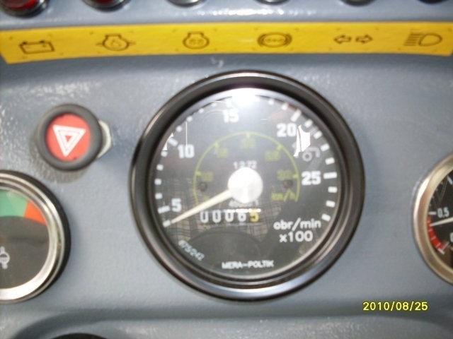 SPRZEDAM ESCORT 335 DUO — zdjęcie 5