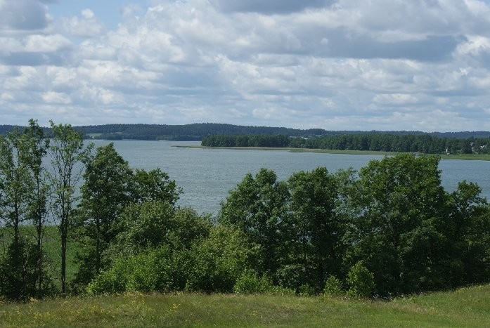 (512) Działka z domkiem, jezioro Wigry — zdjęcie 1