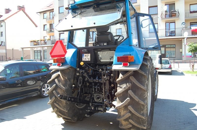 CIĄGNIK ROLNICZY PRONAR MTZ 1025A 86A 2006 — zdjęcie 5