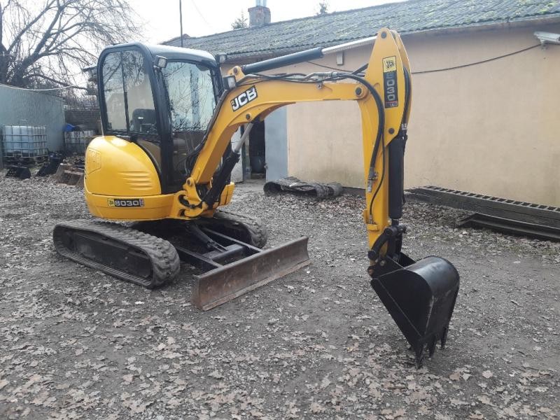 JCB 8030 ZTS  z 2007 i 2009 roku - minikoparki gąsienicowe — zdjęcie 1