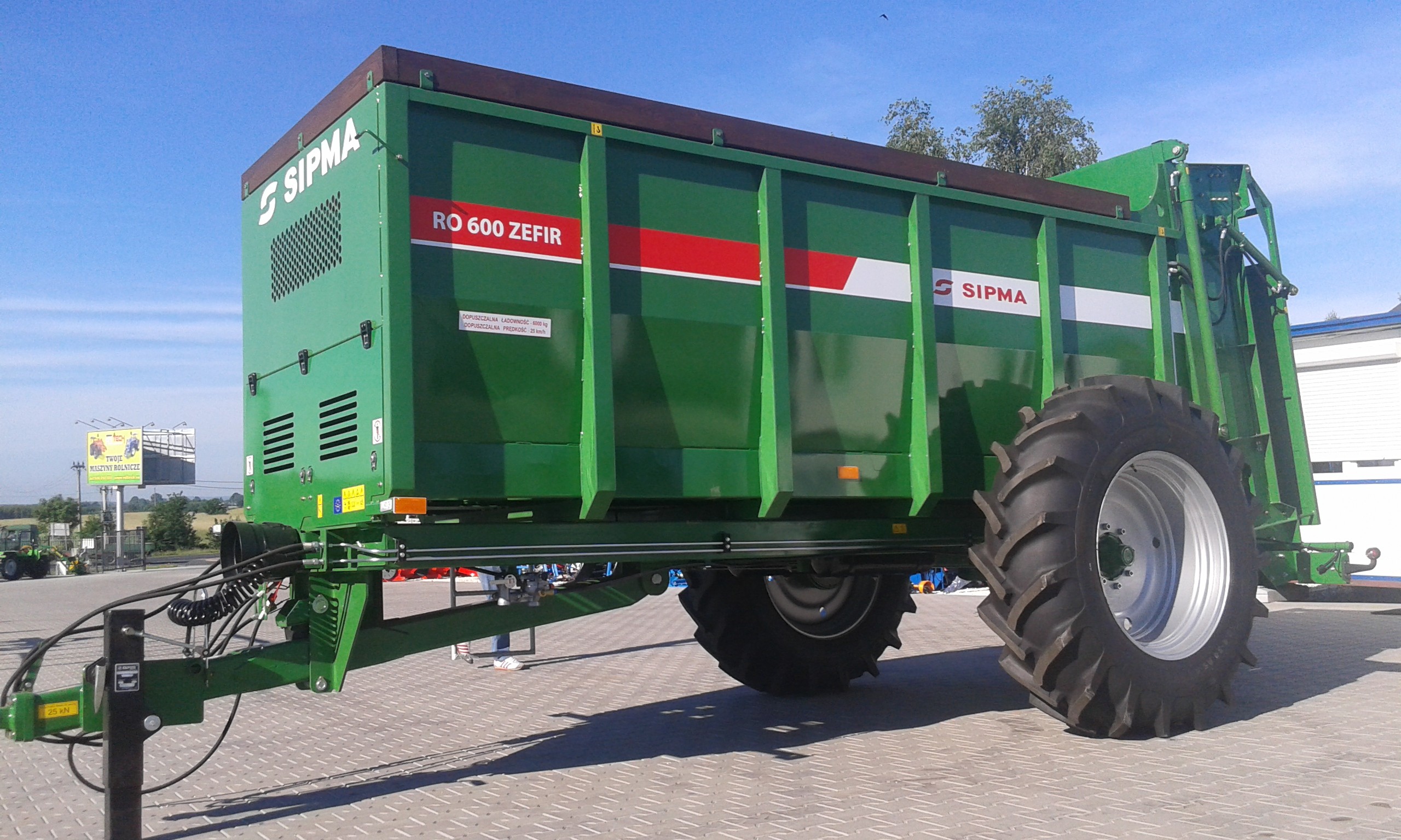 Rozrzutnik obornika firmy Sipma RO 600 Zefir  — zdjęcie 2