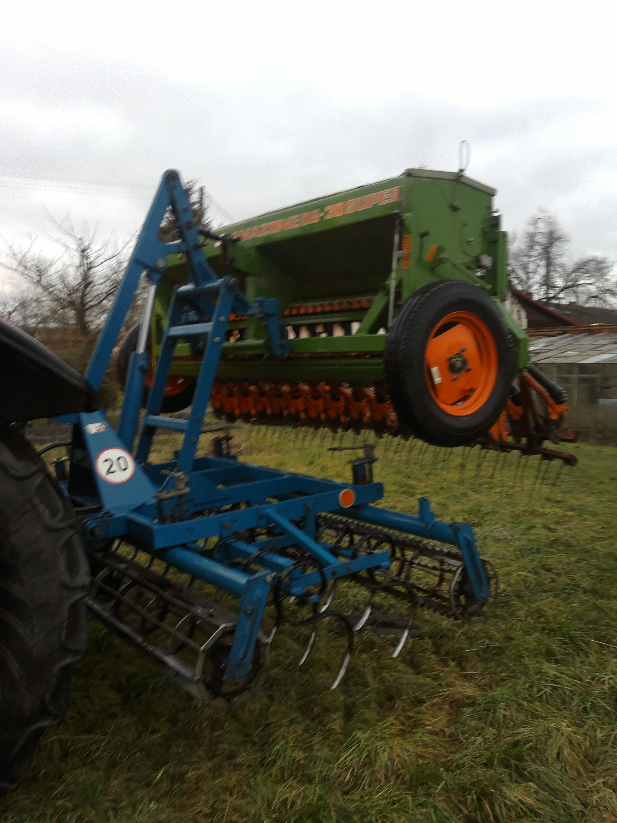 Amazone D8 SUPER + Agregat ROLmasz 3 m. - 1996