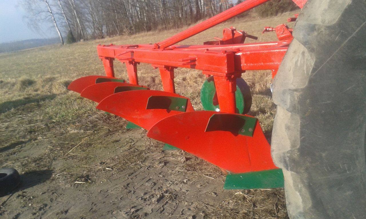 Pług zagonowy Awemak 4-skibowy — zdjęcie 3