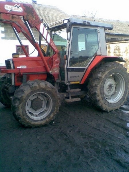 Massey Ferguson 3065 z turem — zdjęcie 2