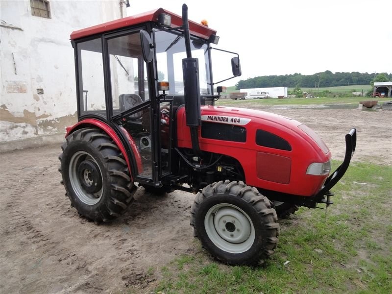 Mahindra 404 - 2012 — zdjęcie 3