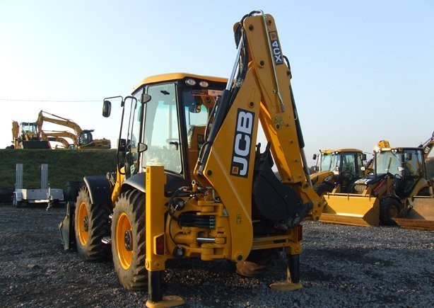 JCB 4CX Sitemaster ECO - 2011 r. — zdjęcie 2