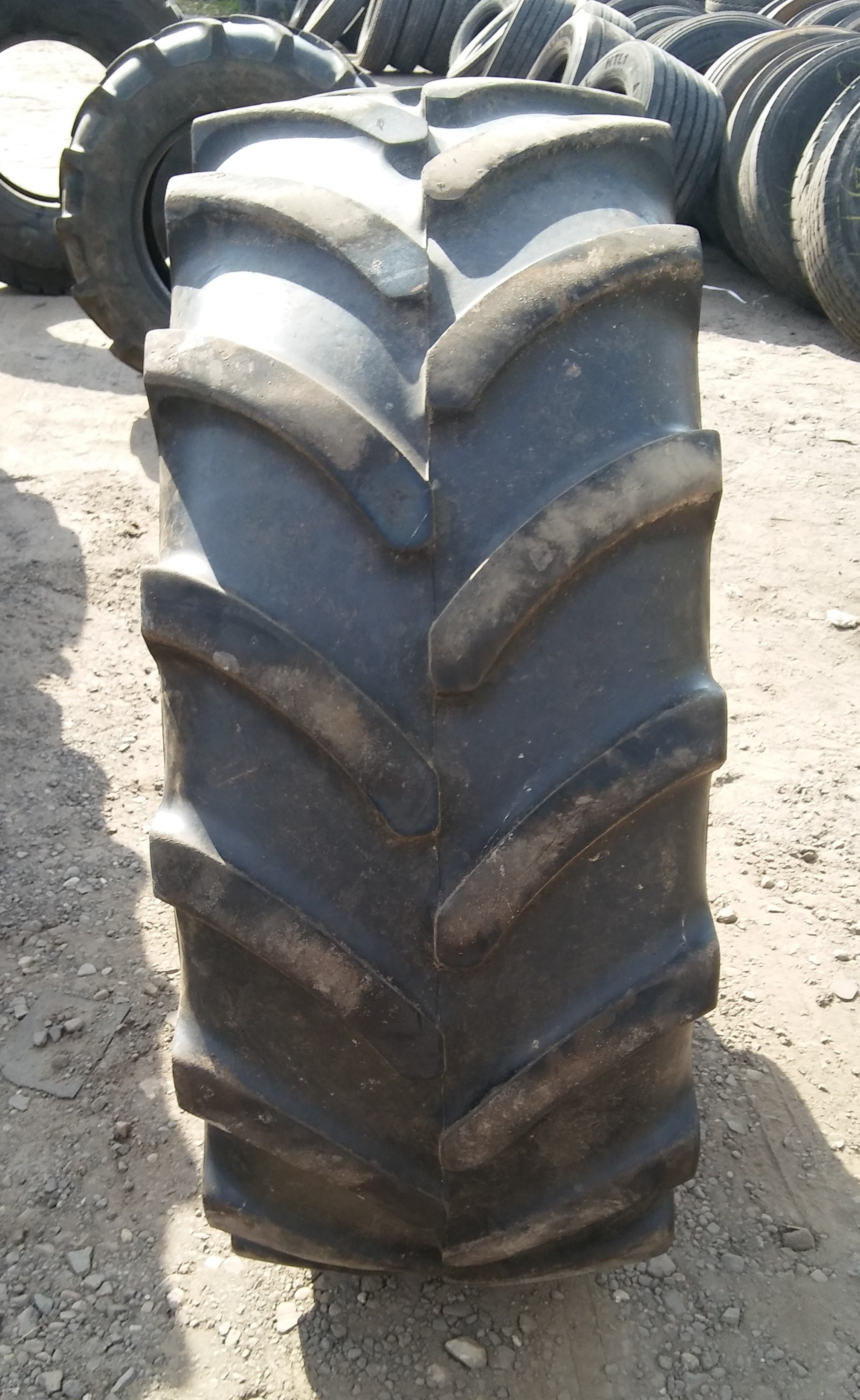 (G1192) Opona 480/70 R28 Firestone Performer 70 — zdjęcie 1