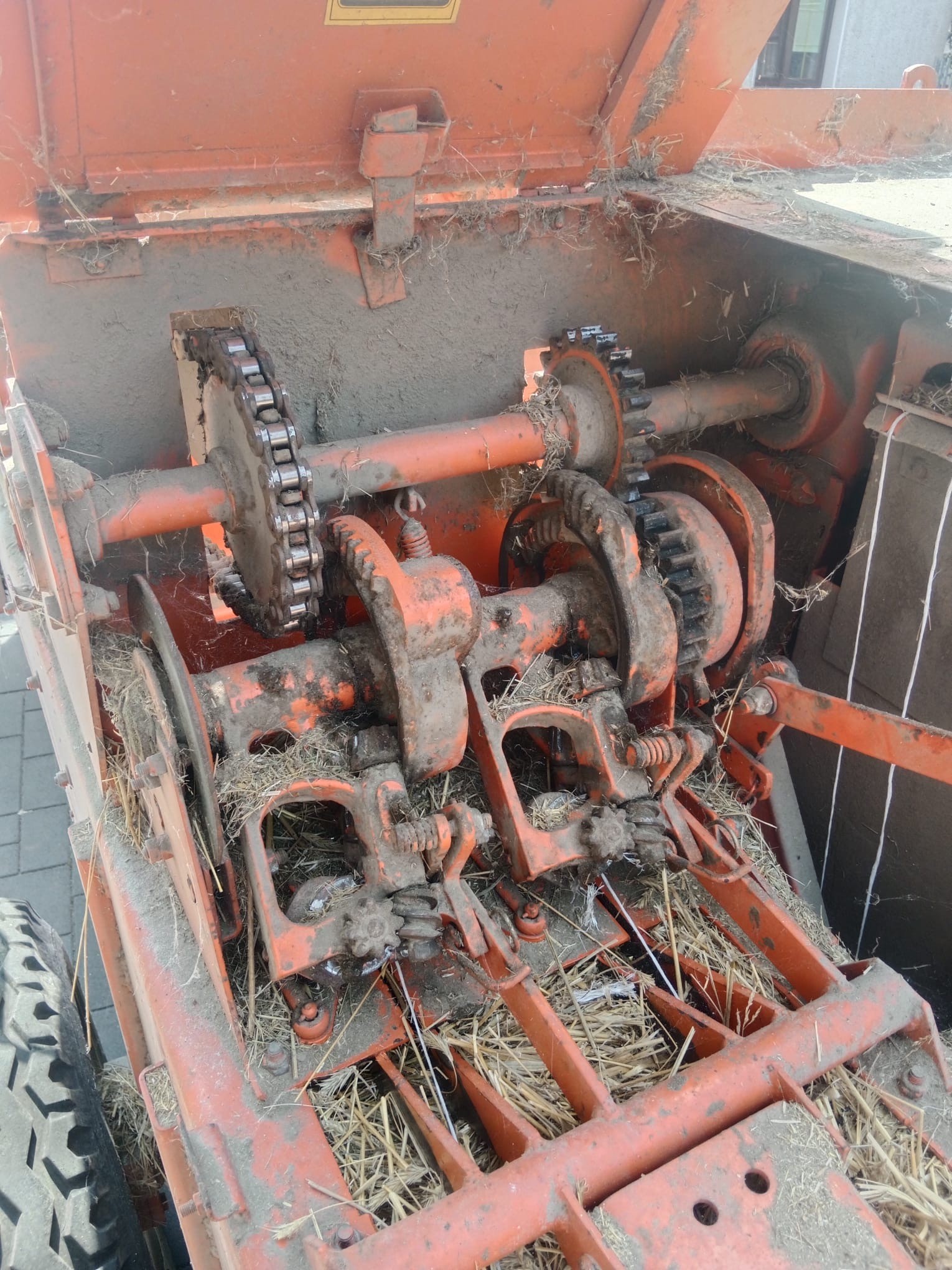 Prasa kostkujaca SIPMA Z-224/1  rok 2002 — zdjęcie 5