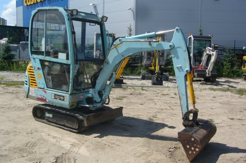 JCB 8015 2004 18KM 2500mth 801 KOPARKA LEASING GWR — zdjęcie 2