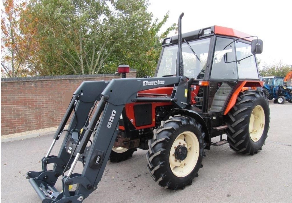  Ciągnik Zetor 534oZet + ładowacz czołowy — zdjęcie 4