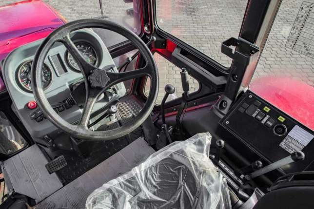 Ciągnik Belarus 952.5 Euro 3B ROLKOM Autoryzowany Dealer — zdjęcie 1