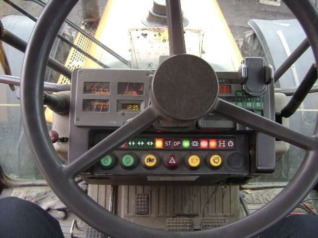 Renault 155.54 opony 85%  1997rok   150km — zdjęcie 4