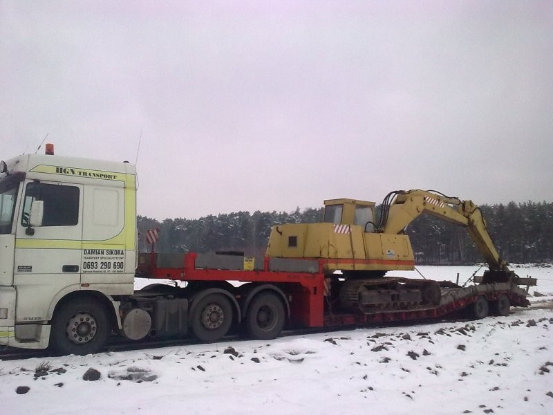 Transport maszyn ciagnikow koparek ładowarek — zdjęcie 2