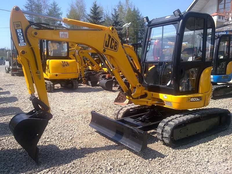 JCB 8032 ZTS - 2005 rok - koparka, sprzedam — zdjęcie 1