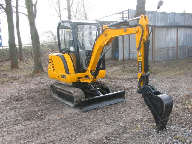 Mini koparka JCB 802 z 2001 roku - sprzedam — zdjęcie 6