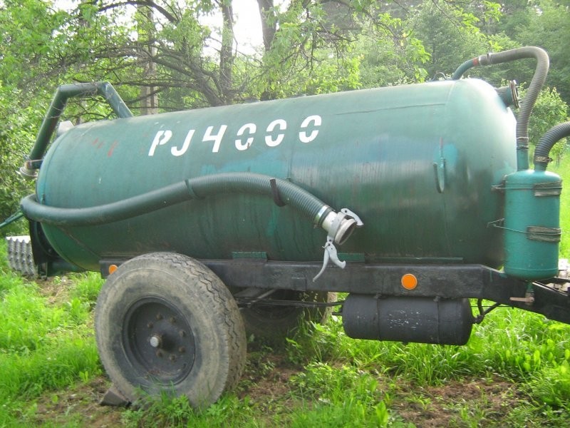 Beczka asenizacyjna 4000l — zdjęcie 1