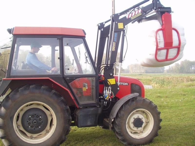 TUR , ŁADOWACZ CZOŁOWY MTZ PRONAR BELARUS ZETOR  — zdjęcie 2
