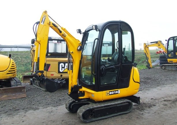 JCB 8016 rok 2006