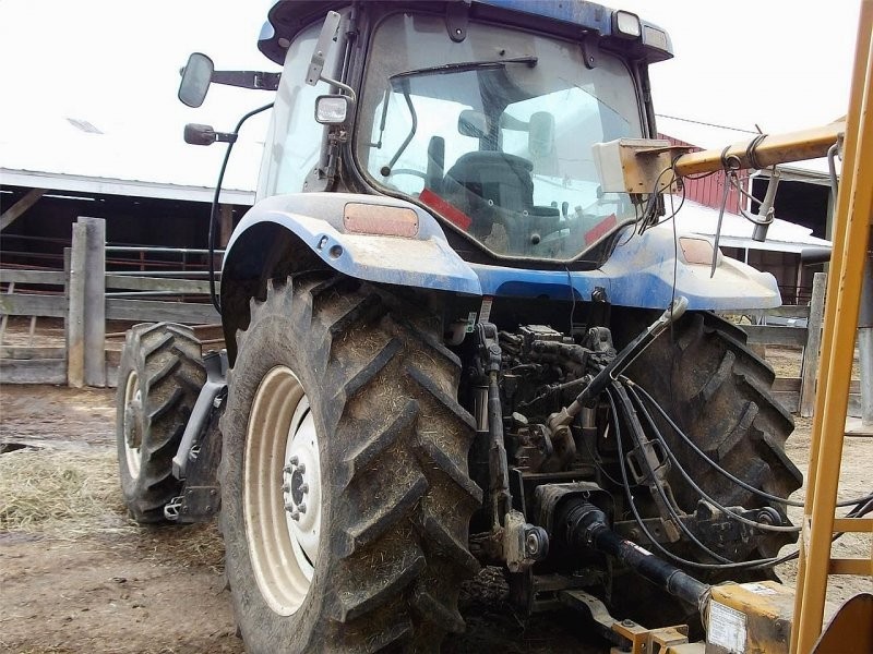 2004 New Holland TS115A — zdjęcie 1