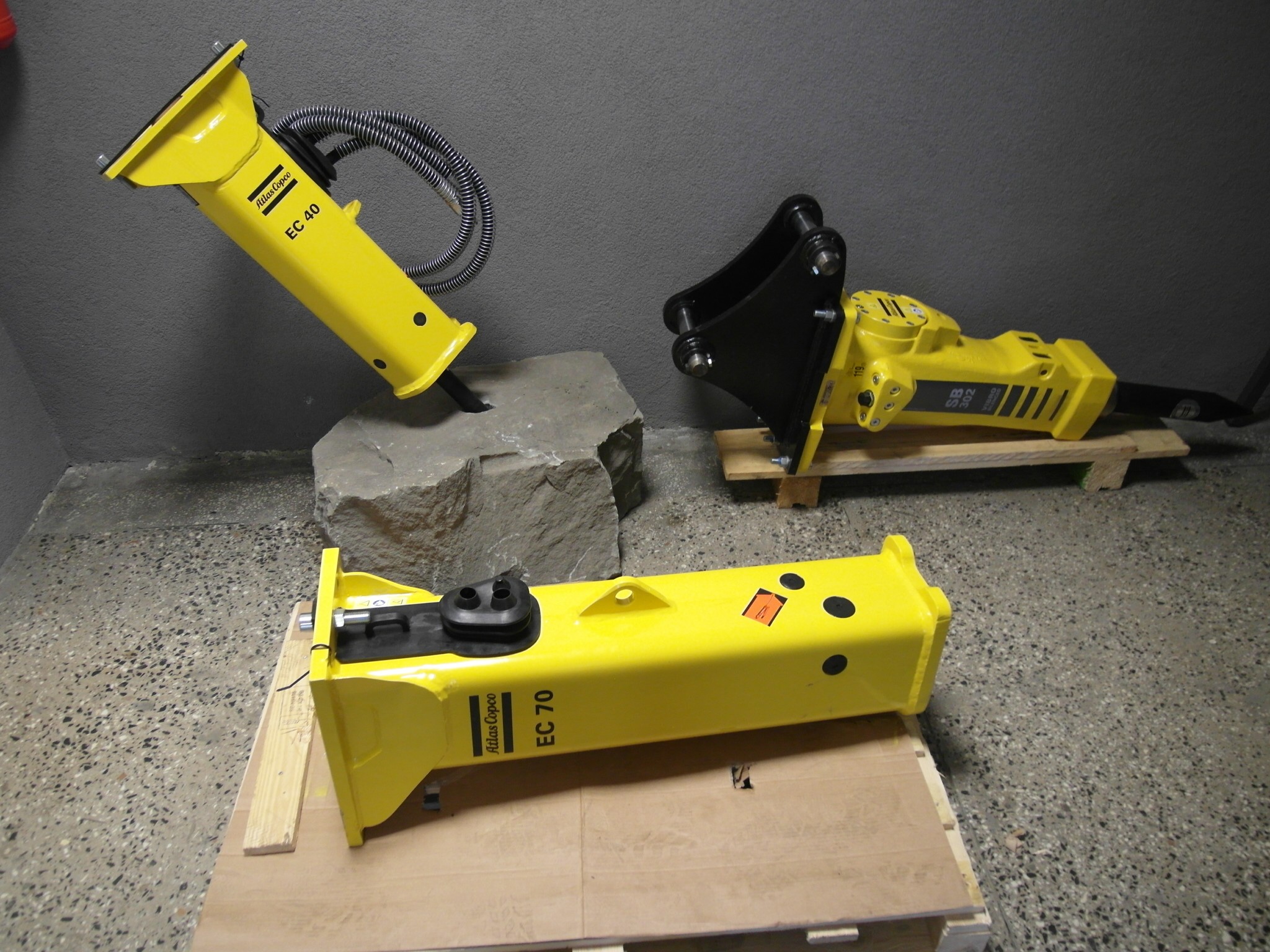 Młot hydrauliczny 300kg Atlas Copco SB 302 — zdjęcie 2