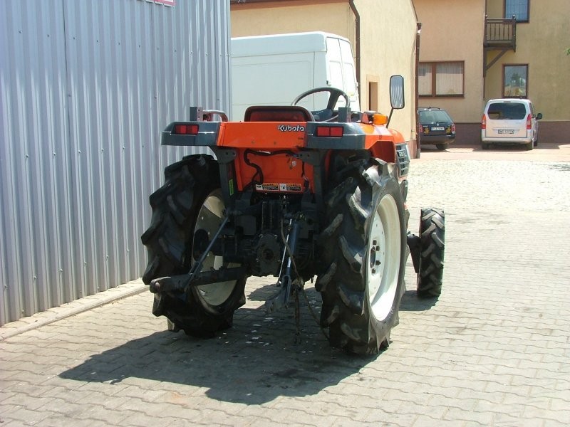 Mini Traktorek KUBOTA GT26 4x4 yanmar iseki — zdjęcie 4