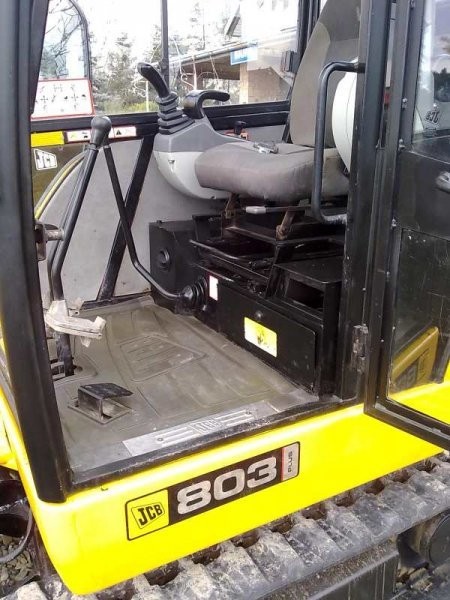 JCB 803 Plus - koparka gąsienicowa - r: 2005 — zdjęcie 5