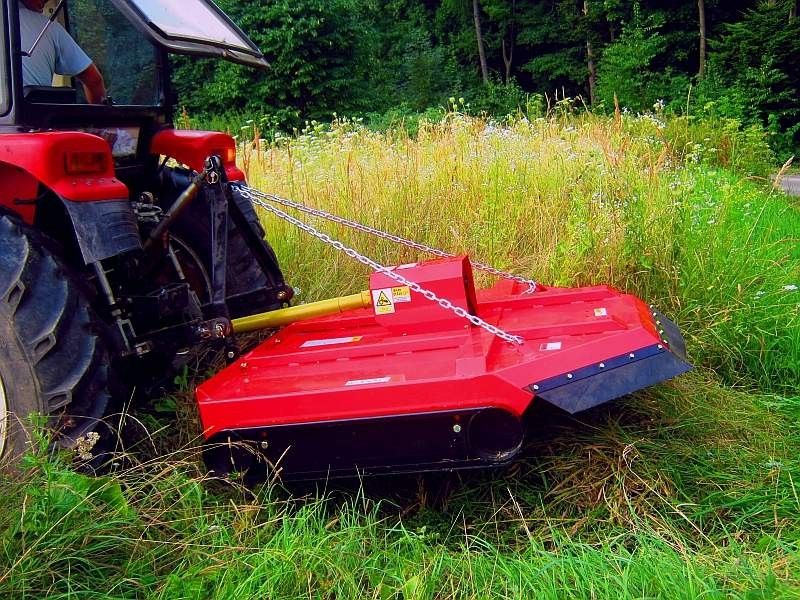KOSIARKA SADOWNICZA ROZDRABNIAJĄCA  160CM SZER. CIĄGNIK MIN 30 kM — zdjęcie 2