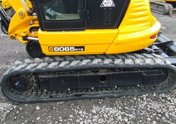 JCB 8065 ZTS, rok 2011 Minikoparka — zdjęcie 3