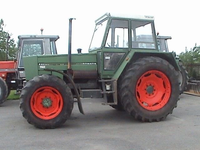 W sprzedazy Massey Ferguson, Fendt, Zetor..... — zdjęcie 3