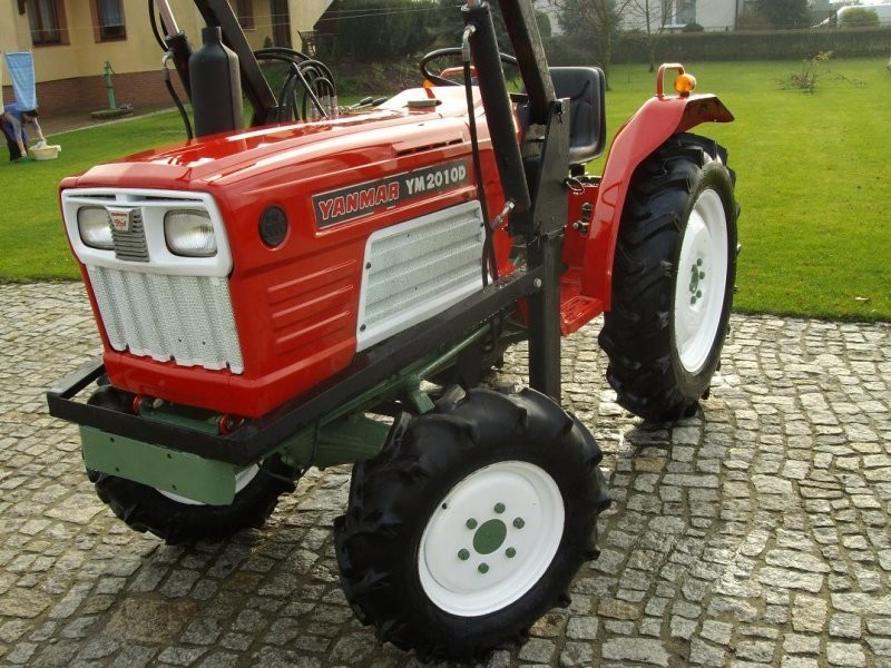 Mini traktor YANMAR 2010 D + TUR nie kubota iseki — zdjęcie 6