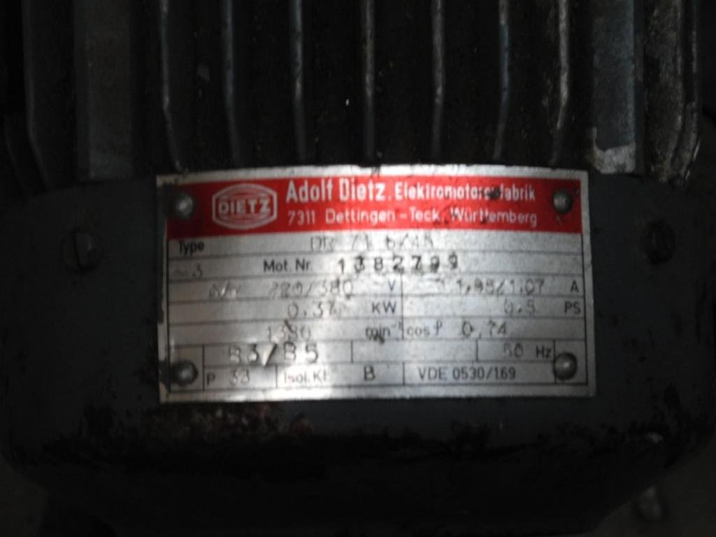 SILNIK ELEKTRYCZNY Z POMPĄ HYDRAULICZNĄ — zdjęcie 1