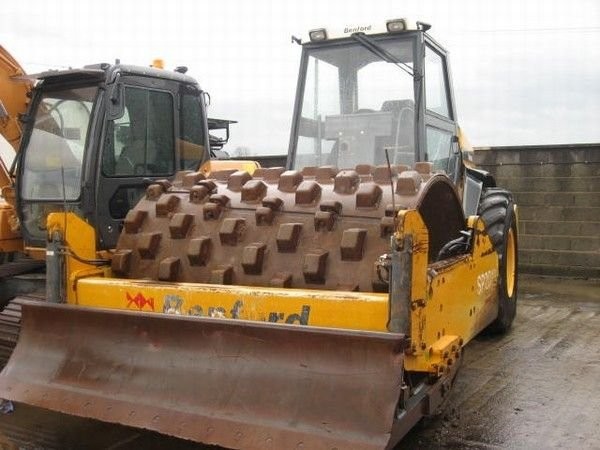 WALEC wibracyjny BENFORD SP 2012 z 2002 roku — zdjęcie 2