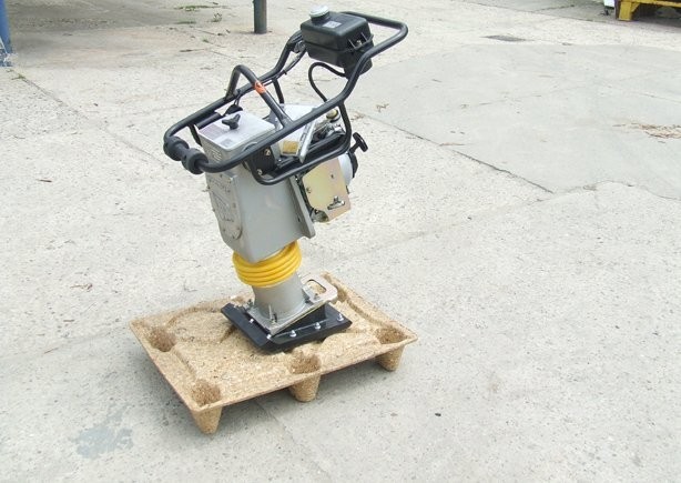 JCB VMR 75 - DENISON