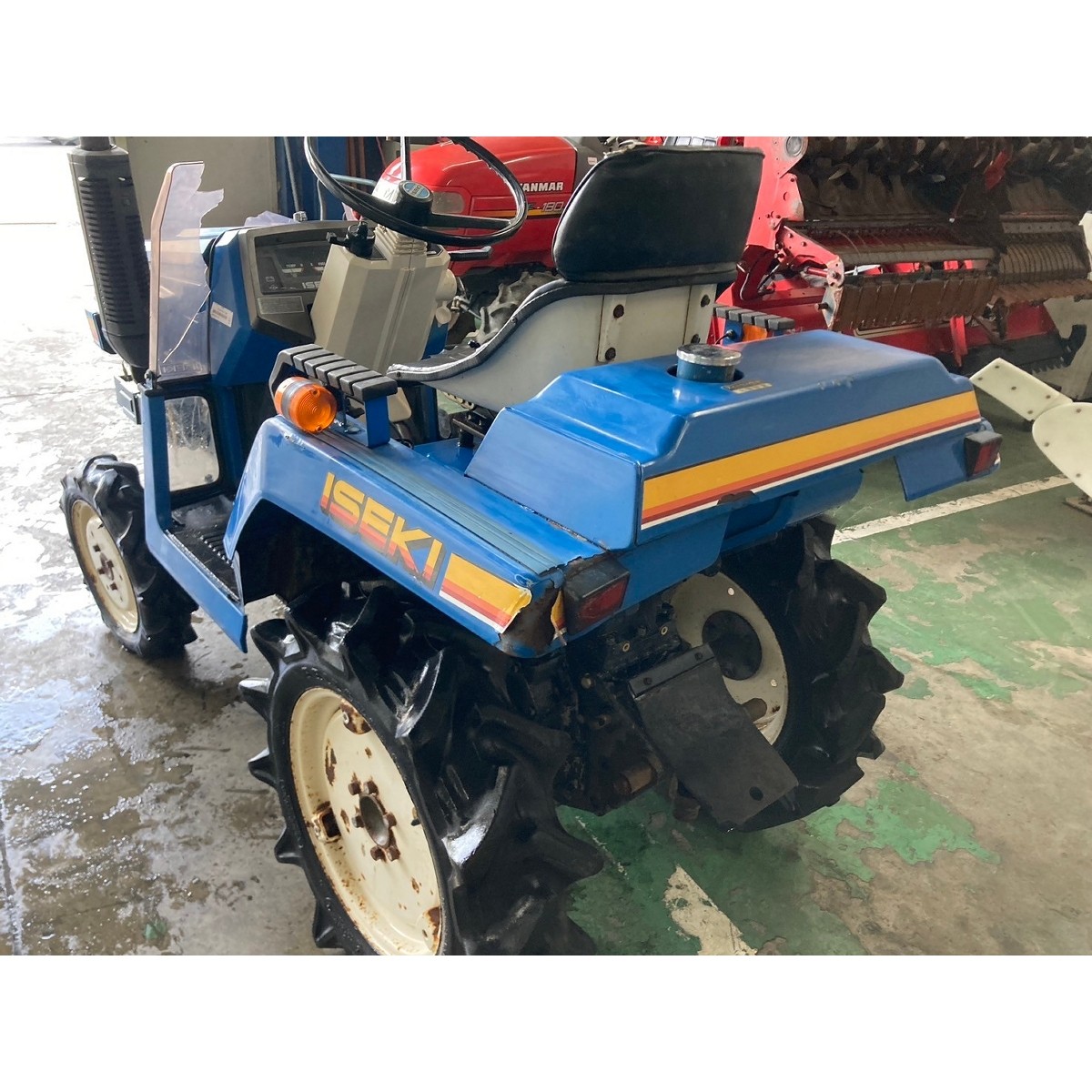 Traktor Iseki TU140F | Traktor 14KM z Japonii | Gotowy od ręki  — zdjęcie 4