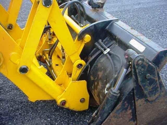Koparko ładowarka Jcb 2CX — zdjęcie 6