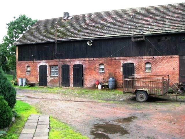SIEDLISKO WIEJSKIE — zdjęcie 2