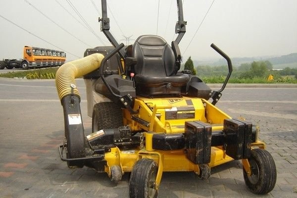 Kosiarka JCB Zero Mower z 2007 roku, WANICKI, Mogilany k.Krakowa — zdjęcie 1