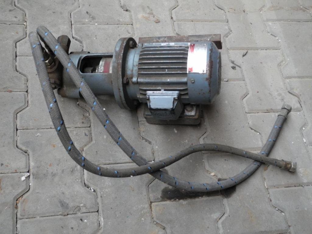 SILNIK ELEKTRYCZNY Z POMPĄ HYDRAULICZNĄ — zdjęcie 2