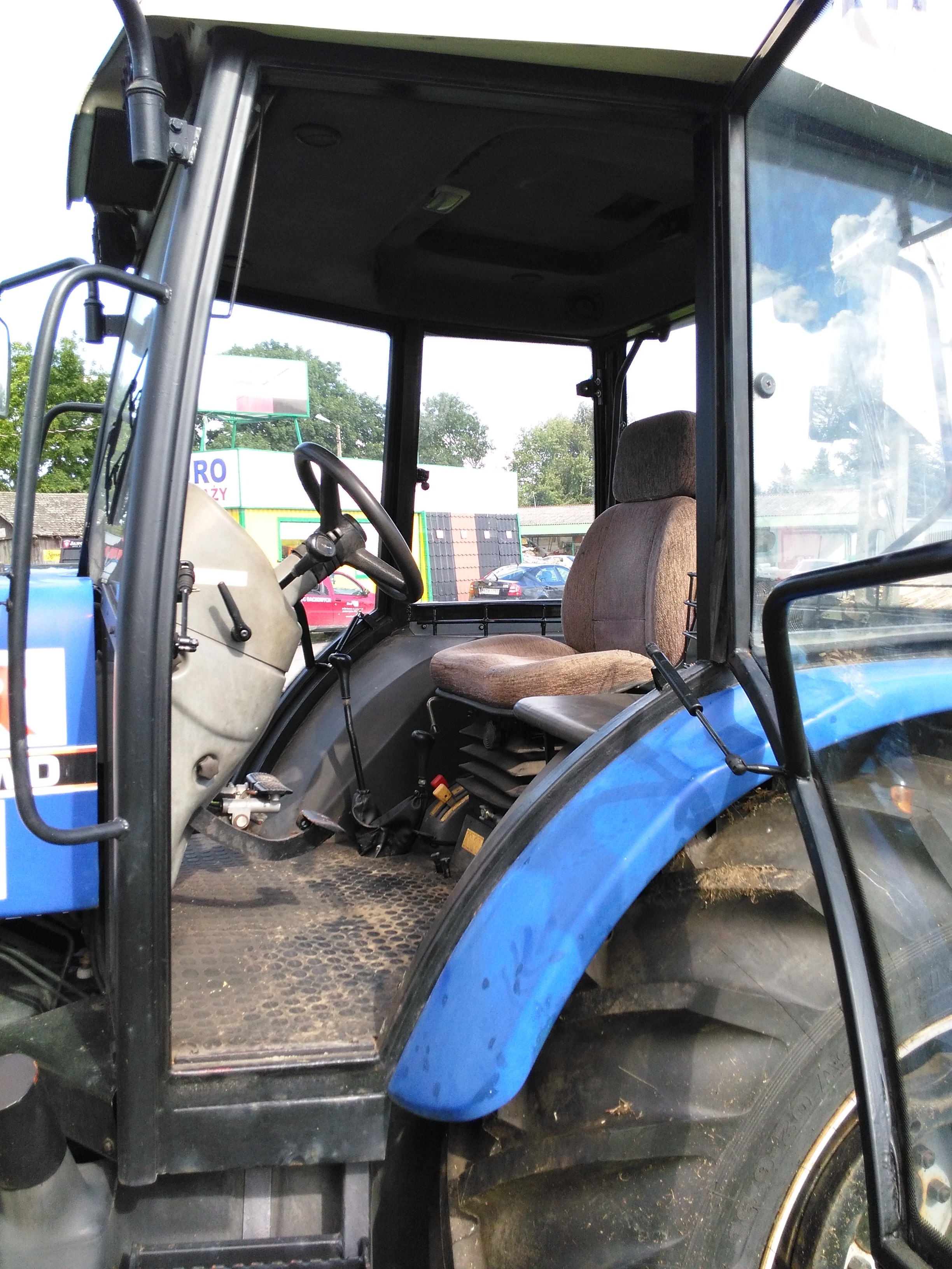 FARMTRAC 80 4WD, I właściciel, KRAJOWY, +pług, zamiana  — zdjęcie 5