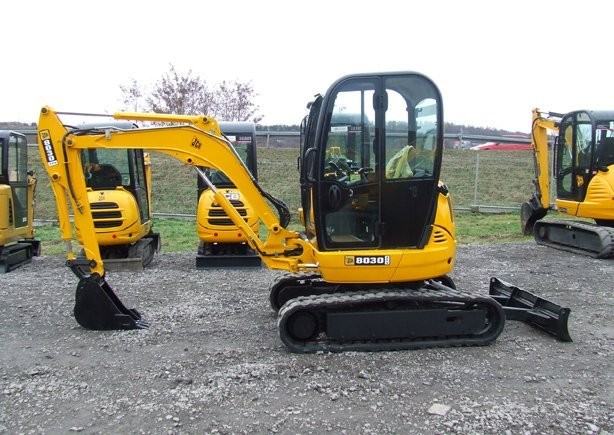 Mini koparka JCB 8030 ZTS z roku 2007 - 3,2t. — zdjęcie 1