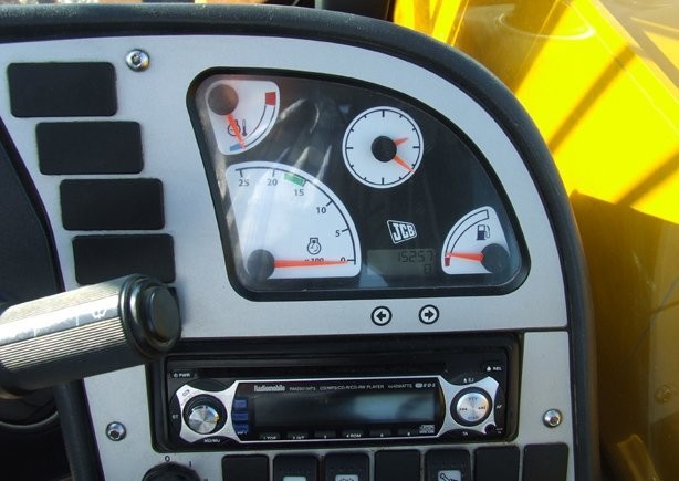 Ładowarka teleskopowa JCB 531-70 z roku 2010-- — zdjęcie 2