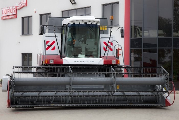 Kombajn Rostselmash ACROS 560 — zdjęcie 3