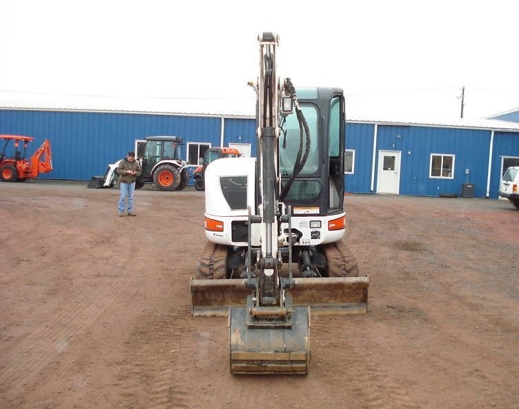 Bobcat 43O Mini-koparka — zdjęcie 6