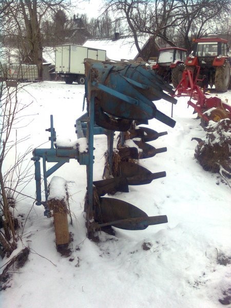 sprzedam pługi 4 skibowe obrotowe — zdjęcie 5