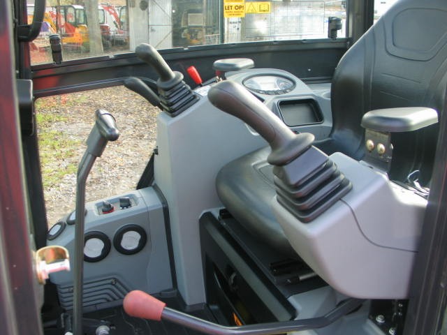 Sprzedam Bobcat E17 2014 - koparkikrakow.pl — zdjęcie 6