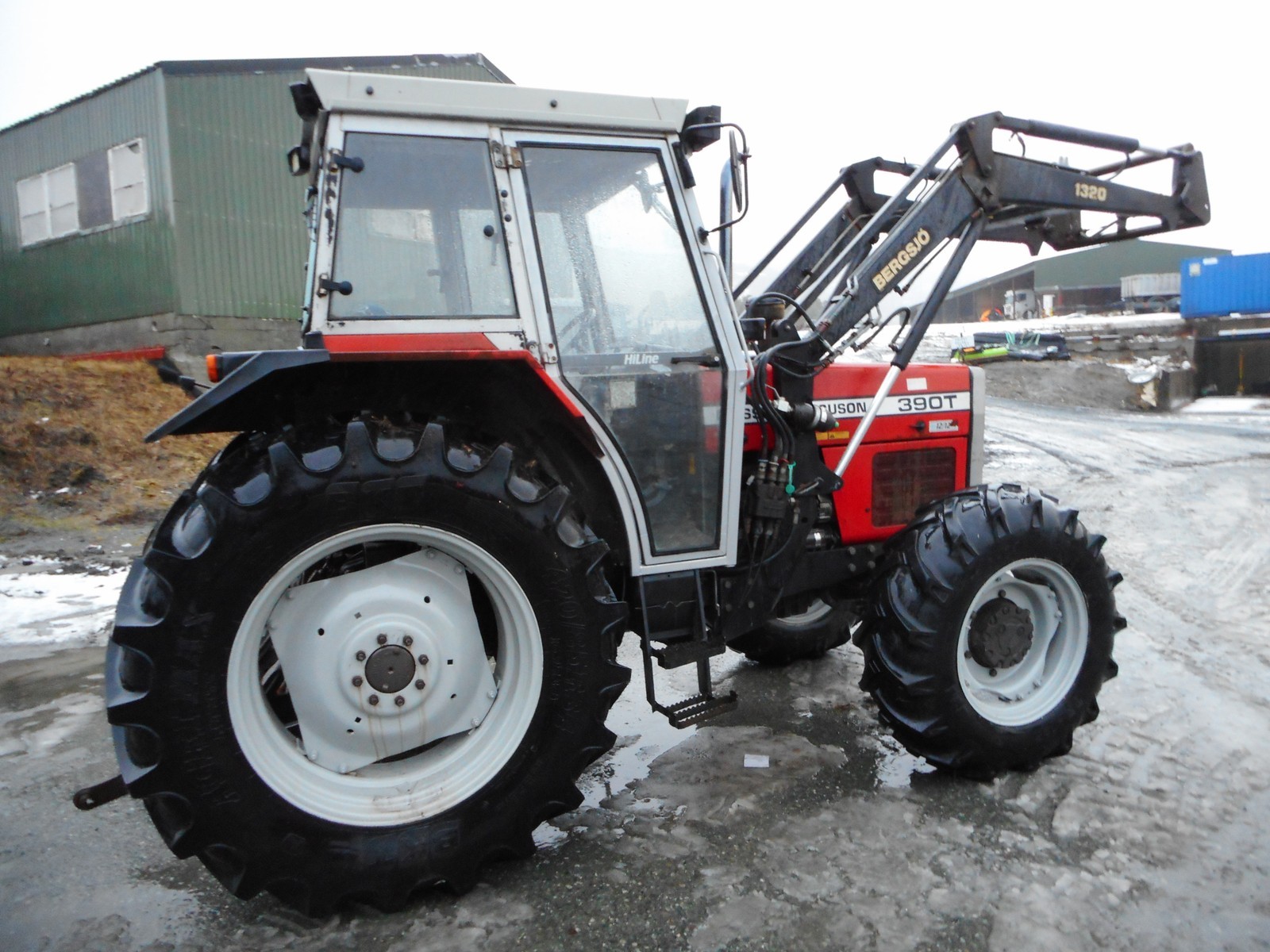 Stan bardzo dobry ciągnik Massey Ferguson 9T30 T 1320 HiLine 12/12 — zdjęcie 2